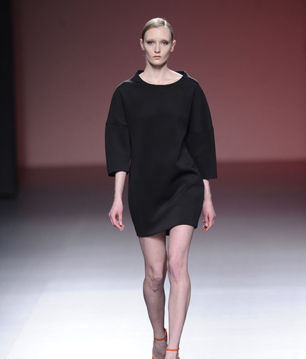 Volúmenes en faldas, vestidos y chaquetas