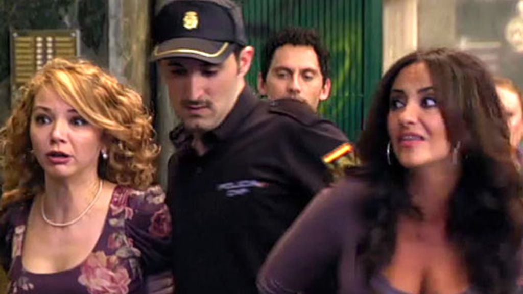 Luisma se enrolla con una cleptómana