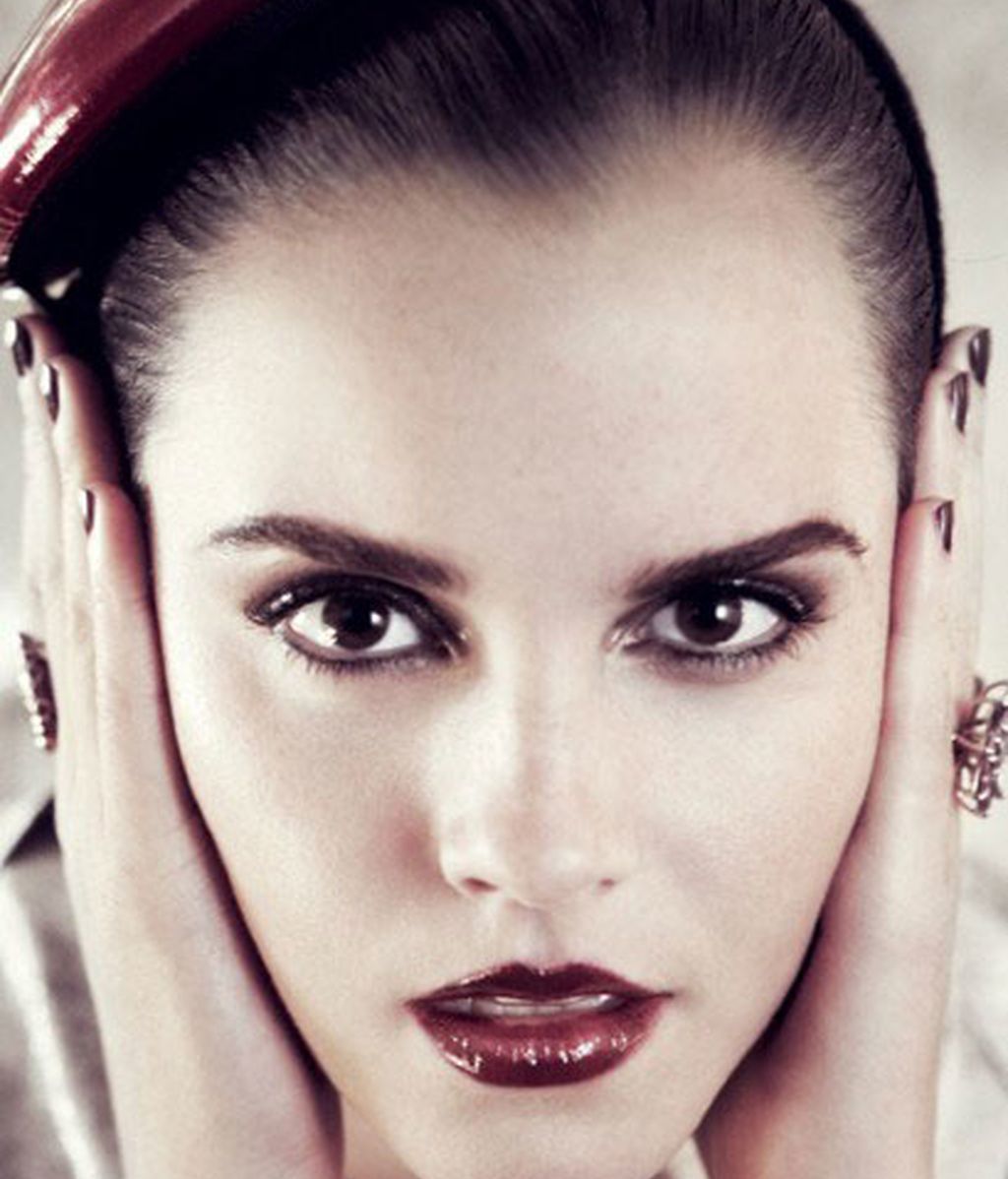 Glamour en su primera portada Vogue