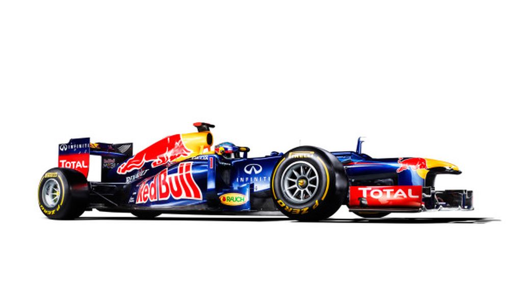 Red Bull ha presentado su nuevo coche el RB8 de Vettel y Webber