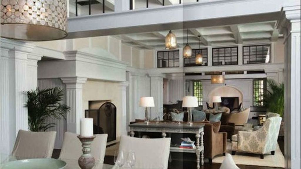 El interior de la mansión de los Greyson