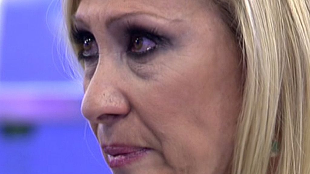 La colaboradora llora recordando: "hablando le hice daño a mi hija"