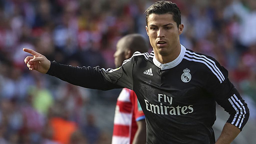 Cristiano Ronaldo no descansa en Granada y ya suma 17 goles en diez jornadas