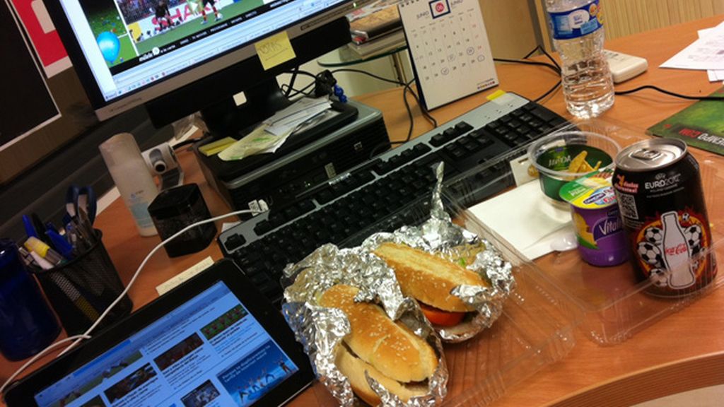 El equipo de la web de Mediaset, haciendo historia con ‘La Roja’