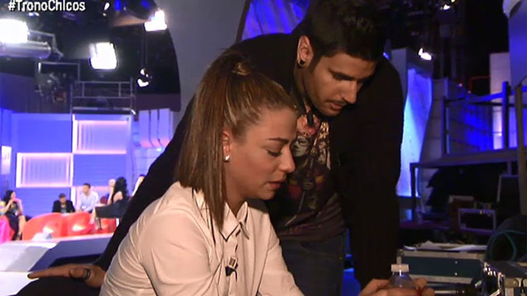 Paula abandona el plató muy agobiada