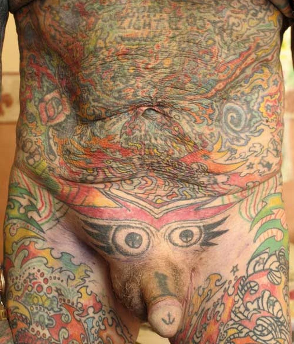 El hombre con más tatuajes