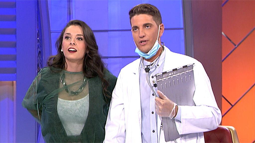 Jonathan, un doctor sin gracia pero cargadito de regalos para Ruth