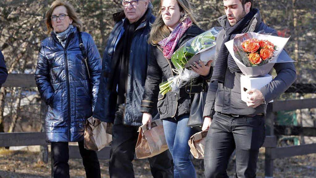 Tragedia de Germanwings: Emotivo homenaje en los Alpes franceses