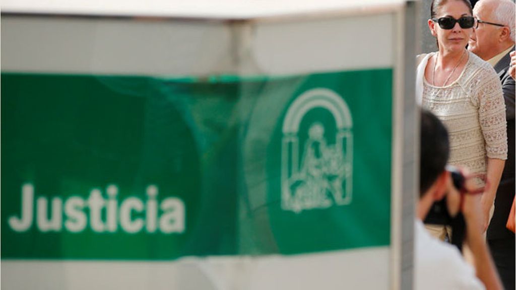 Isabel Pantoja llega a los juzgados de Málaga