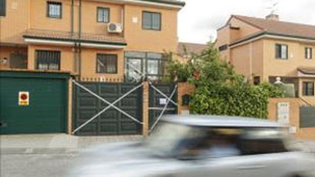 La vivienda donde el martes otra mujer murió en Madrid apuñalada por su ex pareja. Foto: EFE.