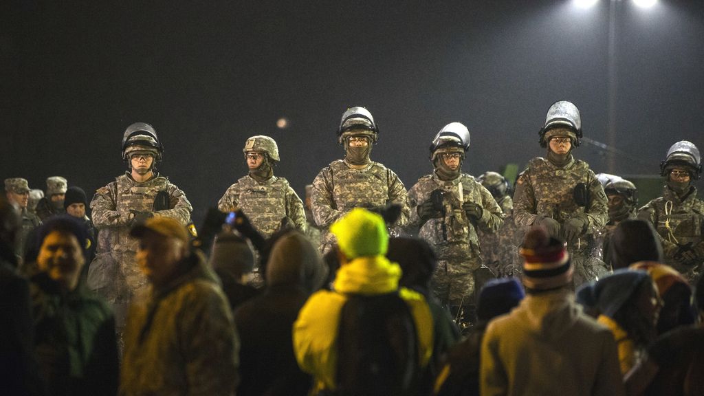 Calma tensa en Ferguson tras los graves disturbios por la muerte de Michael Brown