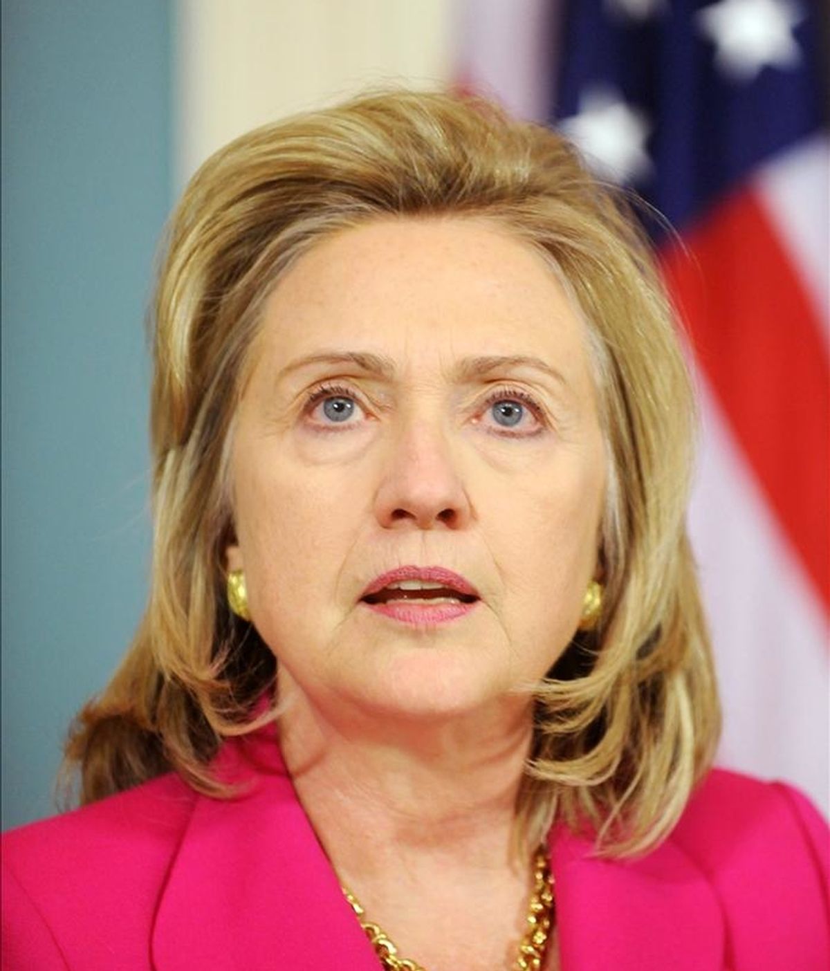 La secretaria de Estado, Hillary Clinton, recordó en una comparecencia el triunfo histórico que supone la muerte de Bin Laden para la lucha contra el terrorismo, pero aseguró que el combate continua. EFE/Archivo