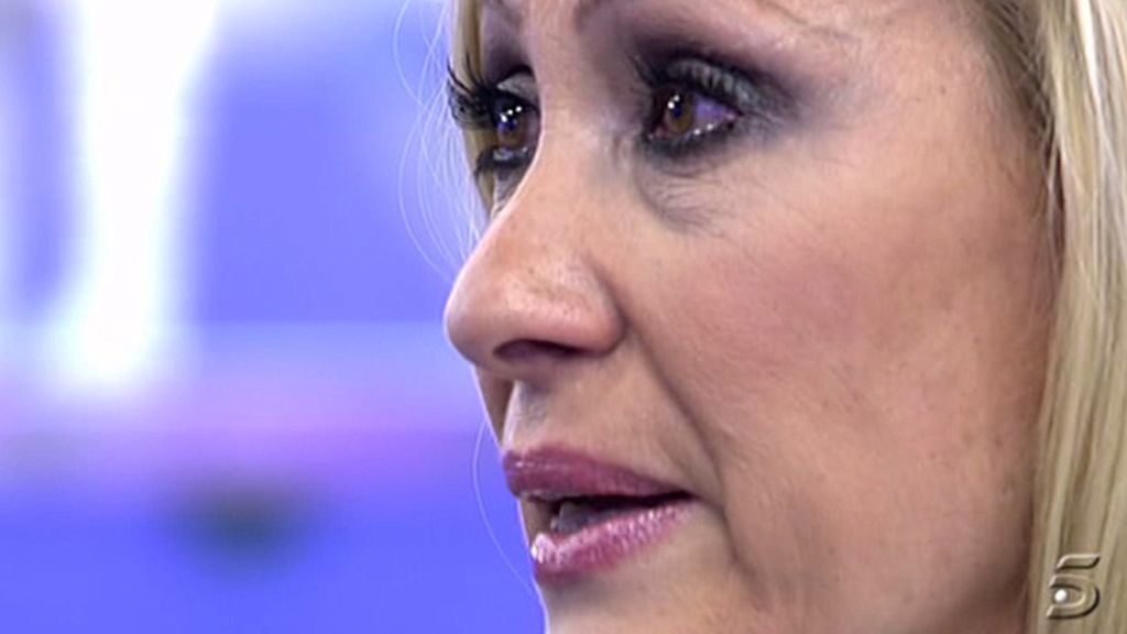 La colaboradora llora recordando: "hablando le hice daño a mi hija"