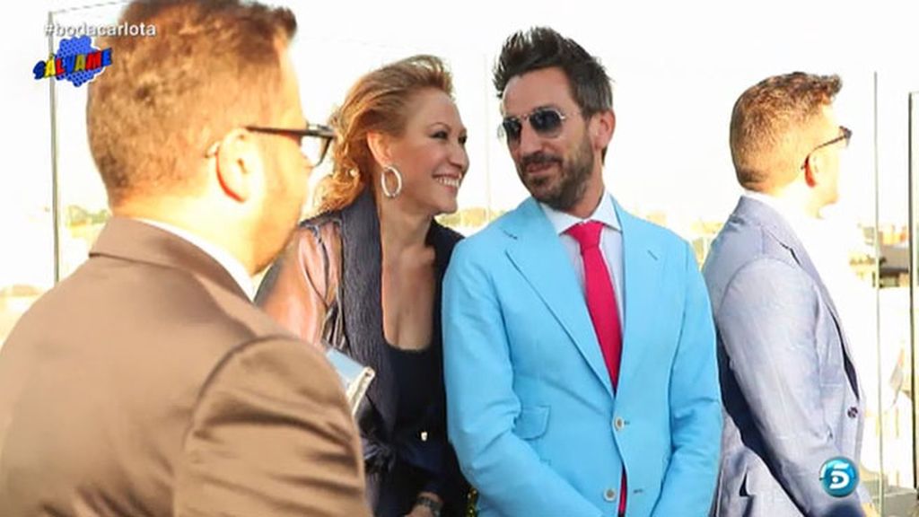 Colaboradores, directores, reporteros... El equipo, al completo en la boda de Carlota