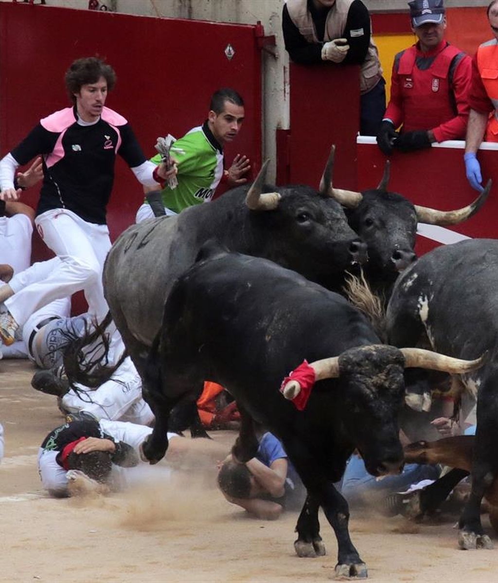 El octavo y último encierro de San Fermín deja siete heridos