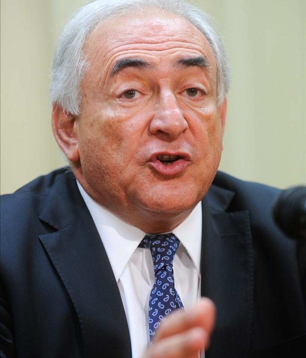 Las políticas económicas que ha puesto en marcha el gobierno español son las correctas y España no necesita ser rescatada, según el director gerente del Fondo Monetario Internacional (FMI), Dominique Strauss-Kahn. EFE/Archivo