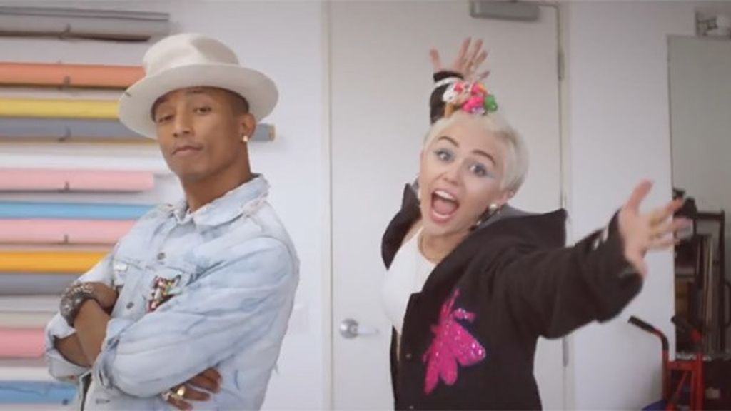 Miley Cyrus bailarina especial en el último videoclip de Pharrell Williams