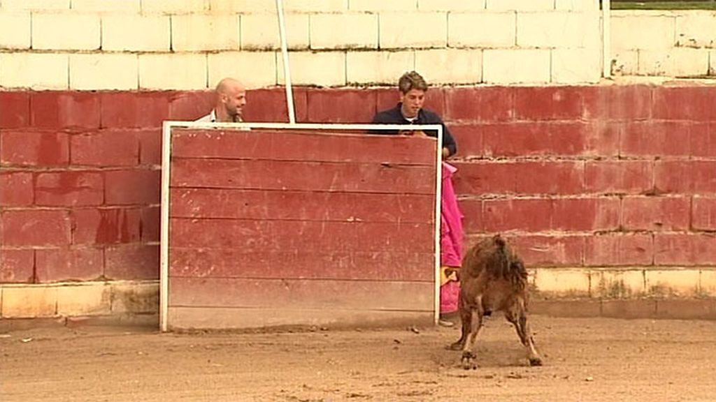 Gabi decide poner a prueba a sus chicas en su última cita