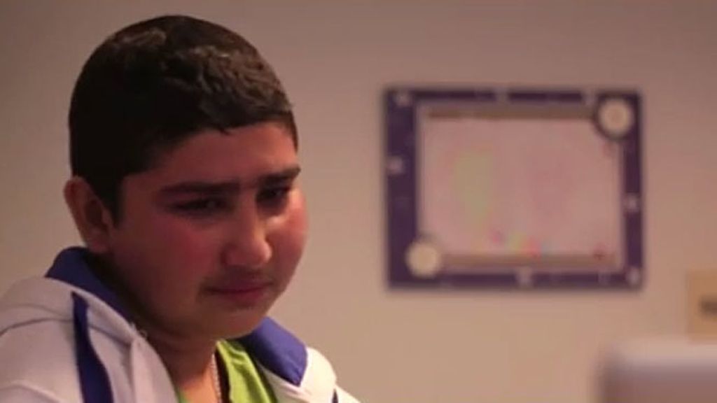 Luis Suárez sorprende a un niño con cáncer y le promete una camiseta del Barça