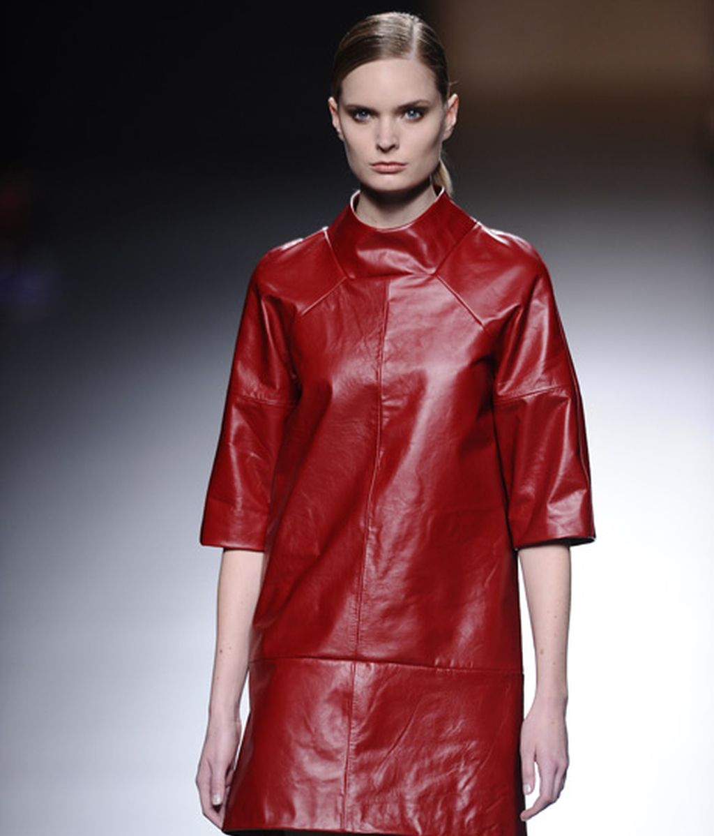 Volúmenes en faldas, vestidos y chaquetas