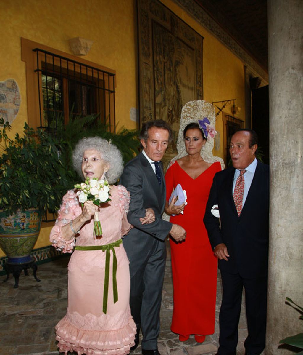 La boda del año: se casan la duquesa de Alba y Alfonso Díez