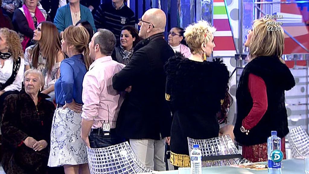 La llegada de Mónica Vergara provoca la salida de plató de Mila Ximénez