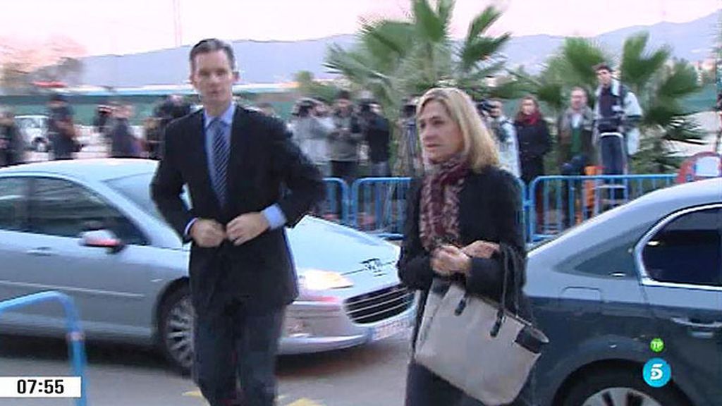 Así ha sido la llegada de la Infanta Cristina y Urdangarin a los juzgados de Palma