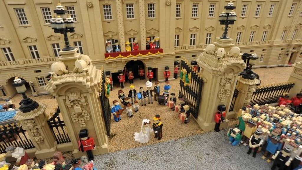 Las primeras imágenes de la boda de Guillermo y Kate... en formato LEGO