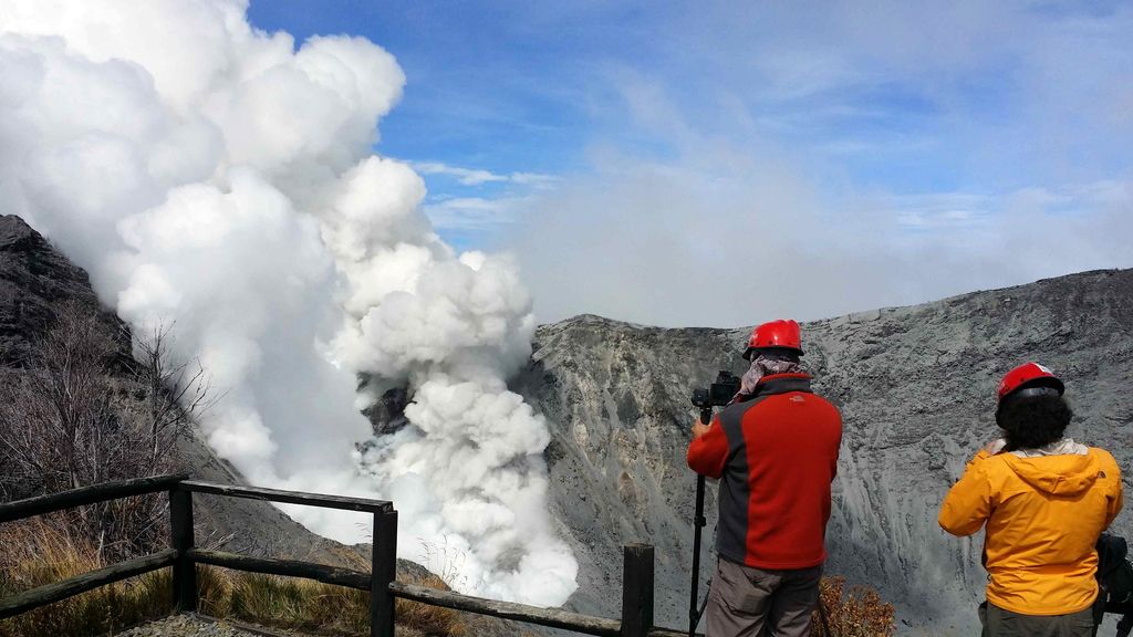 Aumenta la actividad del volcán Turrialba en Costa Rica