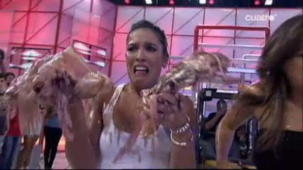 Asqueroso castigo para Lorena e Ingrid