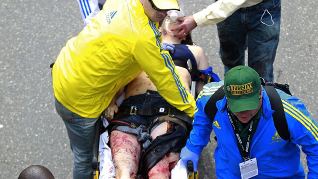 Dos explosiones siembran el caos en Boston