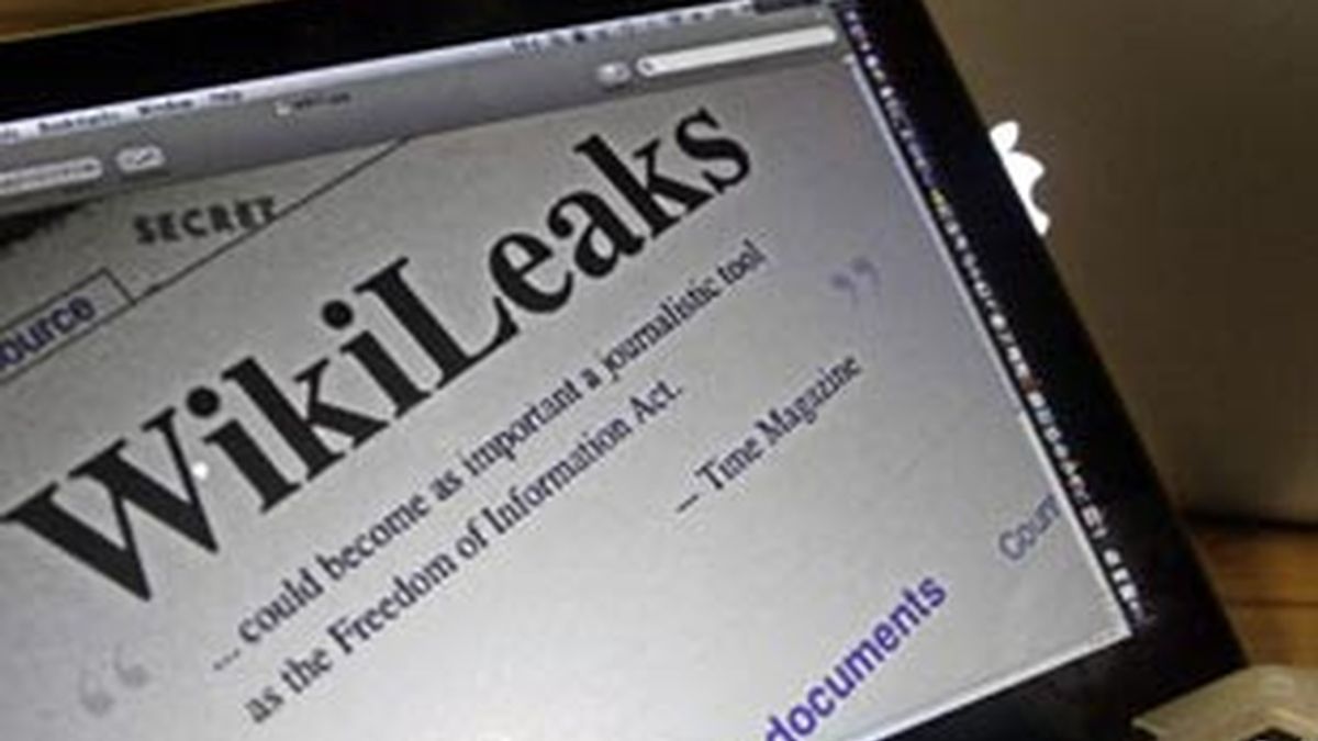 Wikileaks publica el nombre de sus informantes
