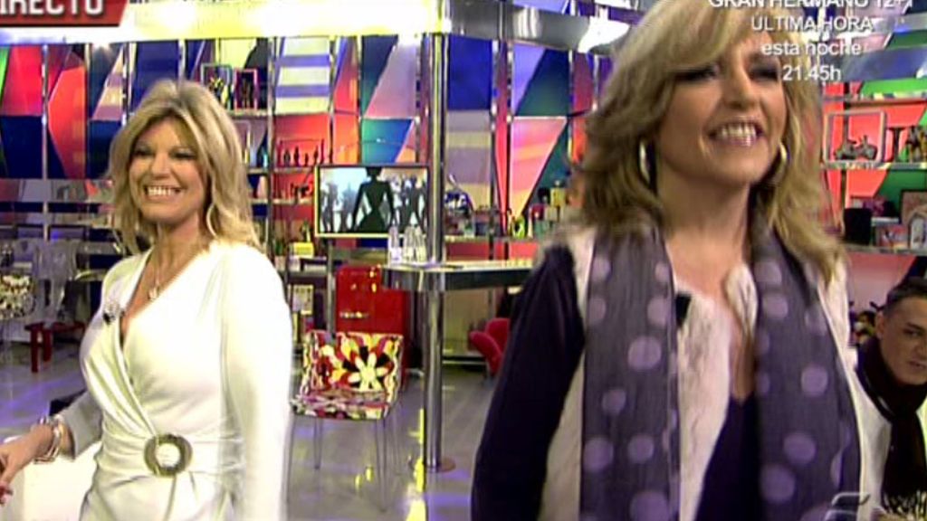Belén Esteban, fan incondicional del cantante, sale a cantar con él