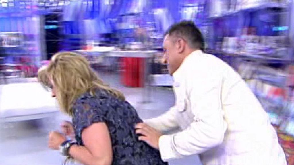 Lydia Lozano huye de Kiko Hernández y su muela