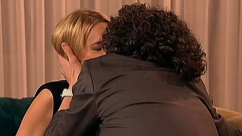 ¡¡¡Javier y Raquel se besan!!!