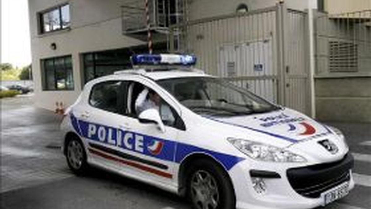 Imagen de archivo de un coche de la Policía francesa. Foto: EFE