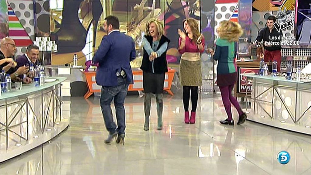 Jorge Javier Vázquez comprueba lo que es andar con tacones