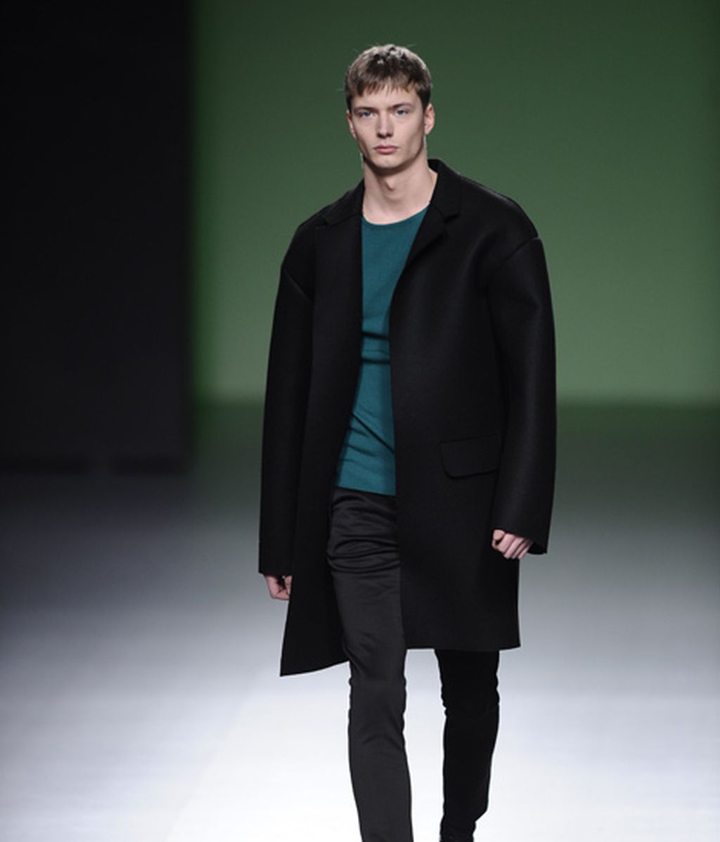 Volúmenes en faldas, vestidos y chaquetas