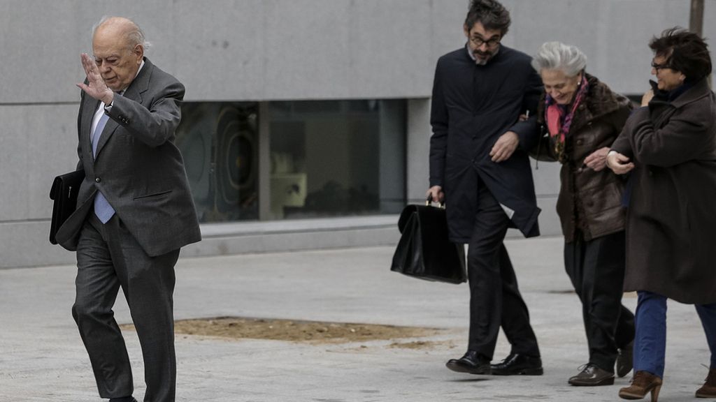Jordi Pujol y su mujer se sientan hoy en el banquillo de los acusados