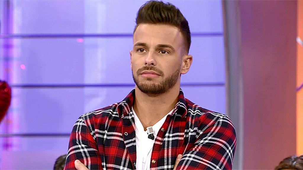 Cristian rompe su silencio sobre Anabel: "Yo no soy el que llama a nadie" Cristian rompe su silencio sobre Anabel: "Yo no soy el que llama a nadie"