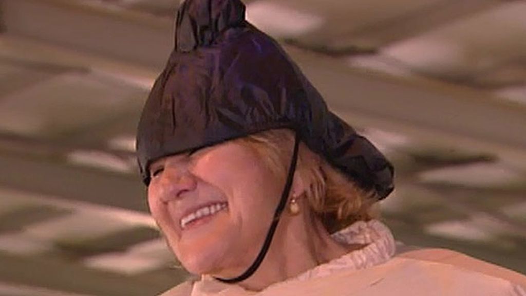 Carmen Bazán y Melu disfrutan del agua (y de las peleas)