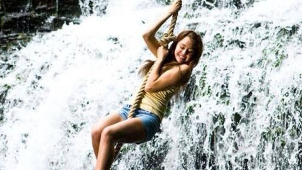 Parodias del desnudo de Miley Cyrus en “Wrecking Ball”