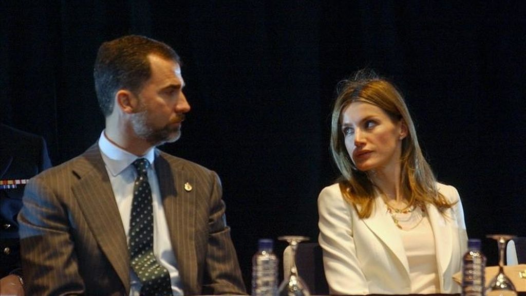 Los príncipes de Asturias el pasado día 1 durante la inauguración del XVI Congreso Nacional de Jóvenes Empresarios en Badajoz. EFE