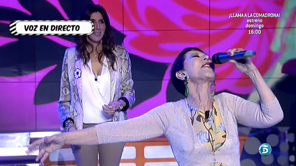 Las colaboradoras compiten ante los micrófonos