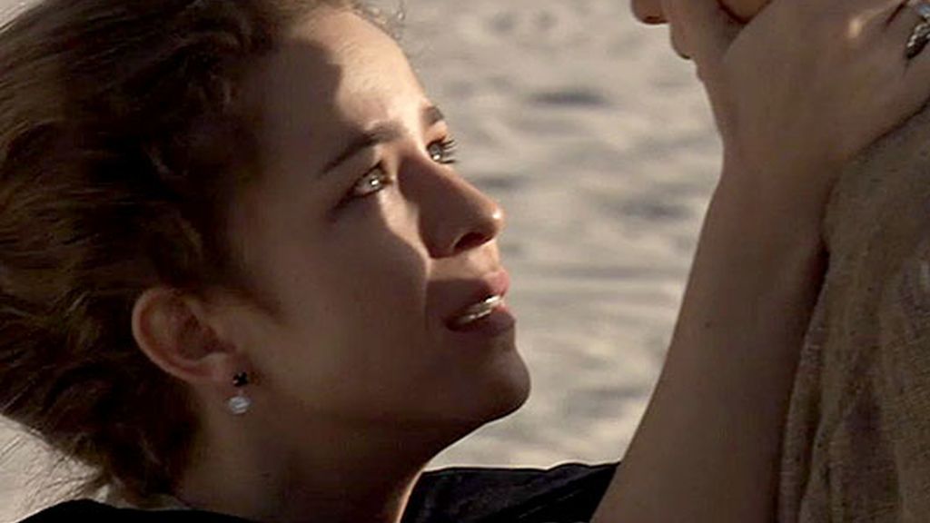 Blanca se reencuentra con su hijo, Antón