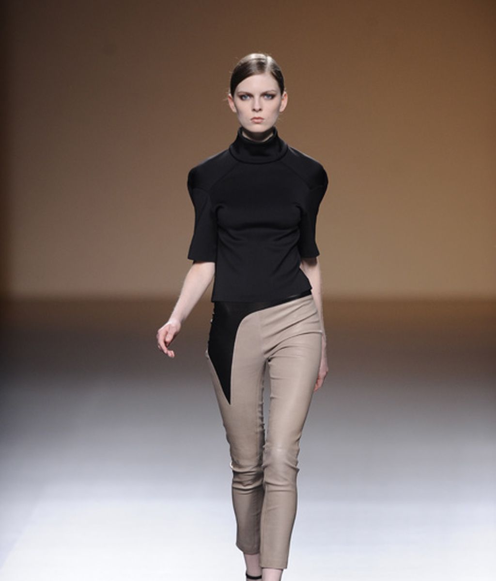 Volúmenes en faldas, vestidos y chaquetas