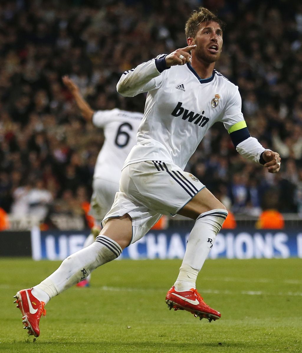 Sergio Ramos celebra su gol, el segundo del equipo, ante el Borussia de Dortmund