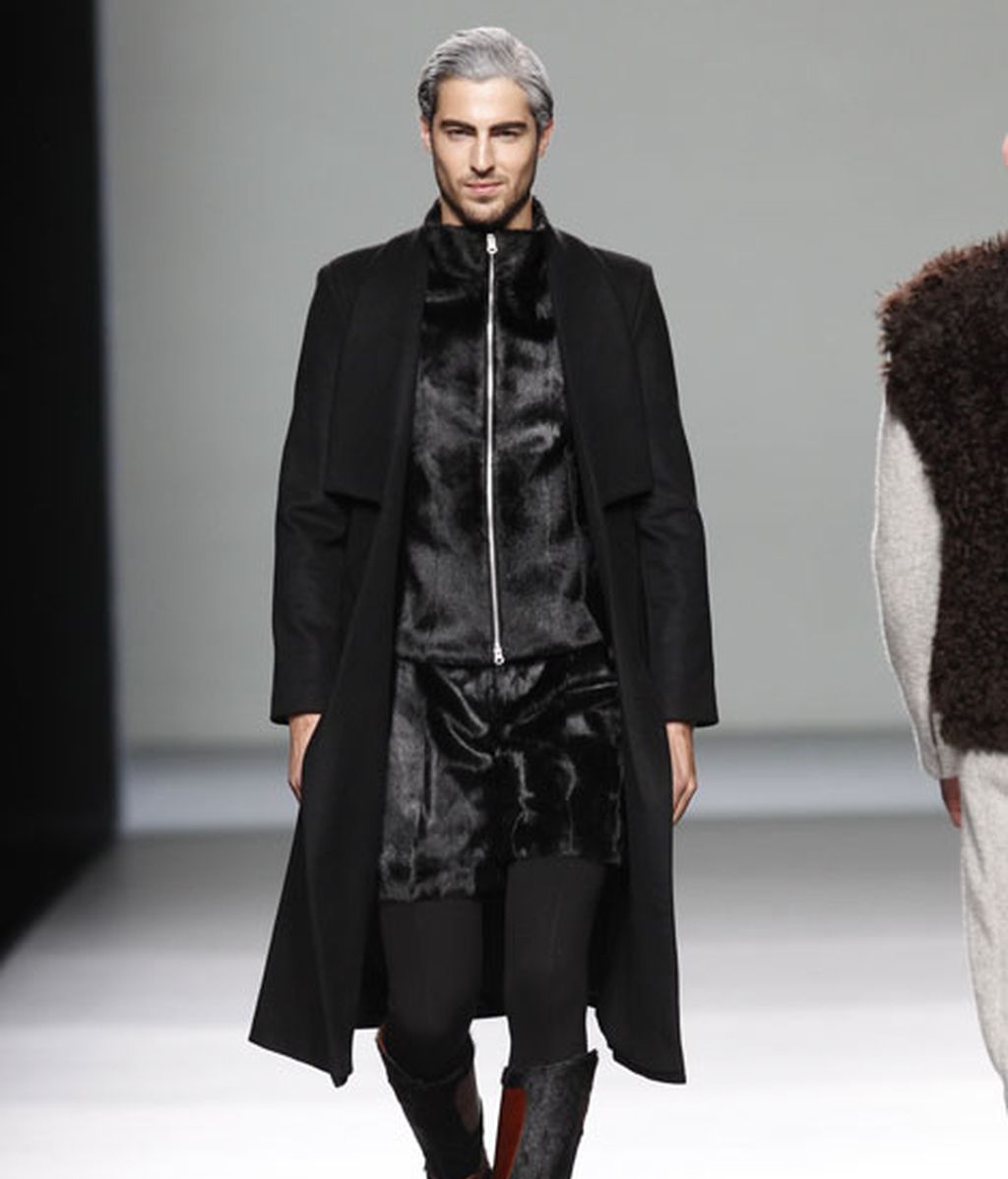 Grandes solapas, lanas, acento en patronajes y tallajes