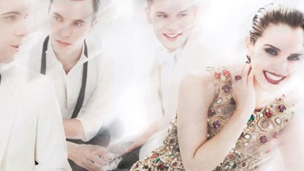 Glamour en su primera portada Vogue