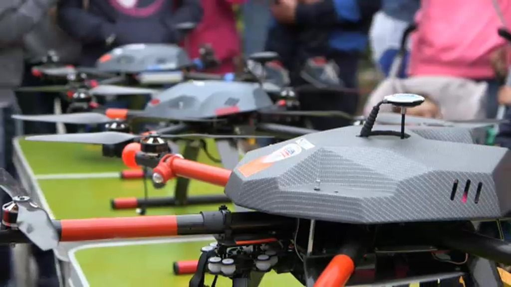 Los drones de 'Volando voy' toman Somiedo para facilitar la vida de sus pueblos